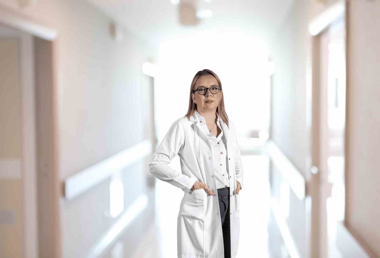 İSTİNYE ÜNİVERSİTESİ GAZİOSMANPAŞA HASTANESİ GÖĞÜS HASTALIKLARI UZMANI DOÇ. DR. NURSEL...