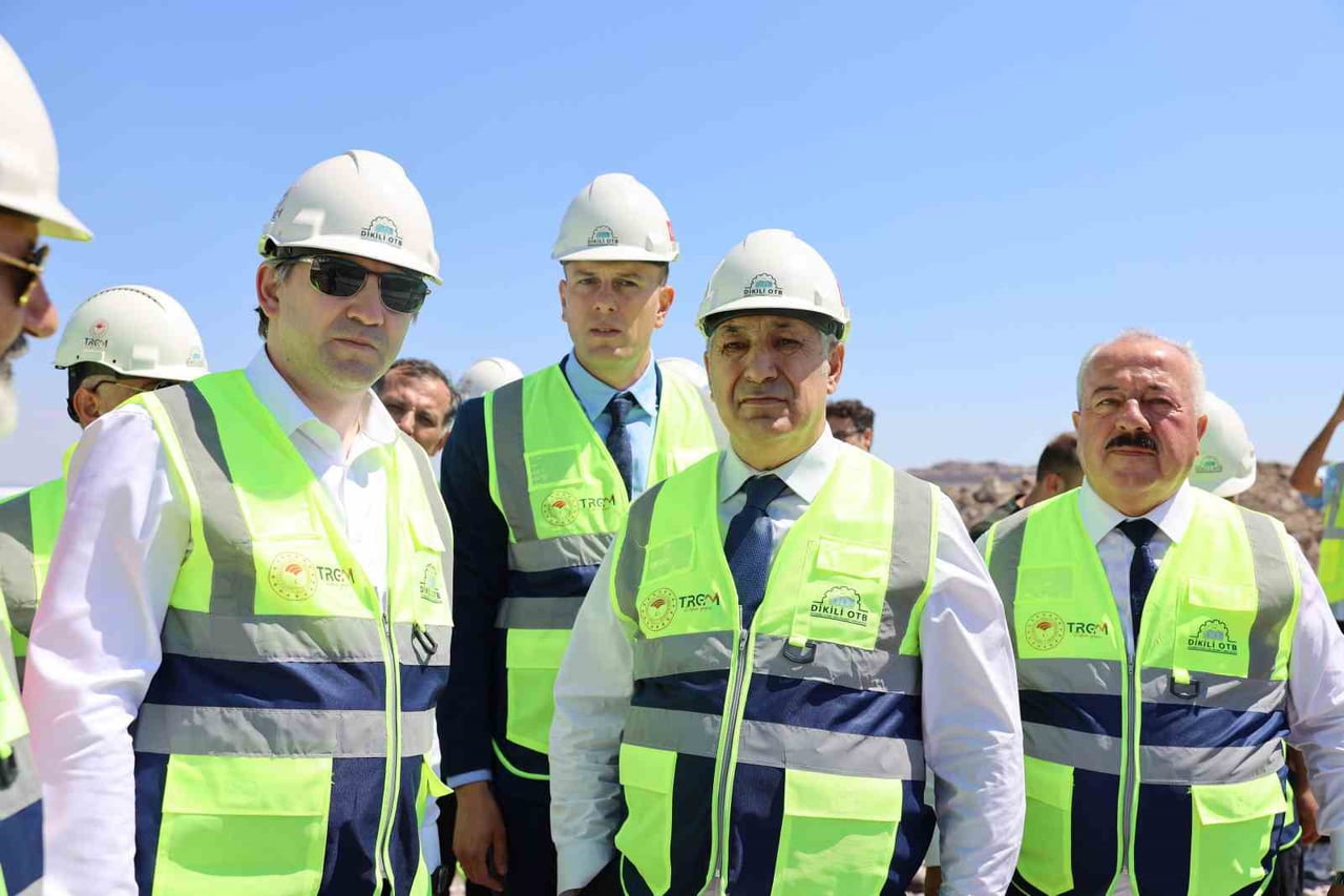 İZMİR’DE TARIMIN DÖNÜŞÜMÜNE ÖNEMLİ KATKILAR SAĞLAYACAK İZMİR DİKİLİ JEOTERMAL ISITMALI SERA...