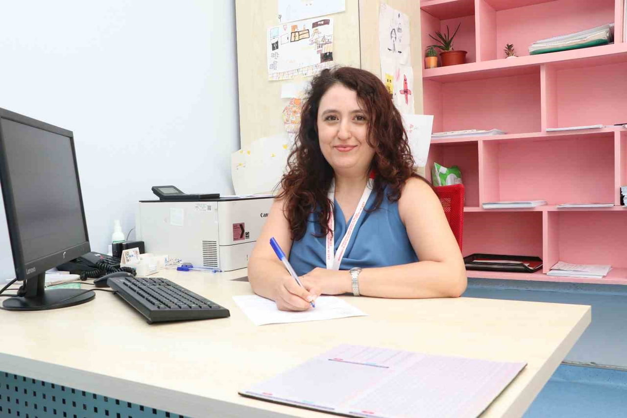 İZMİR DR. BEHÇET UZ ÇOCUK HASTANESİ DİYETİSYENİ BUSE UZUN ÖZDEMİR