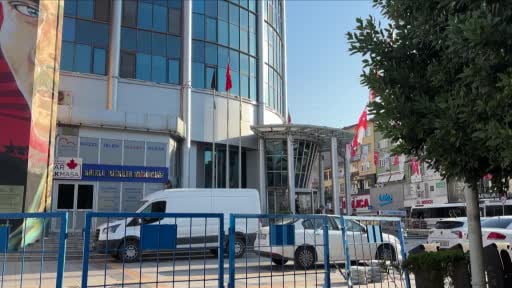 İzmit Belediyesi'ne operasyon