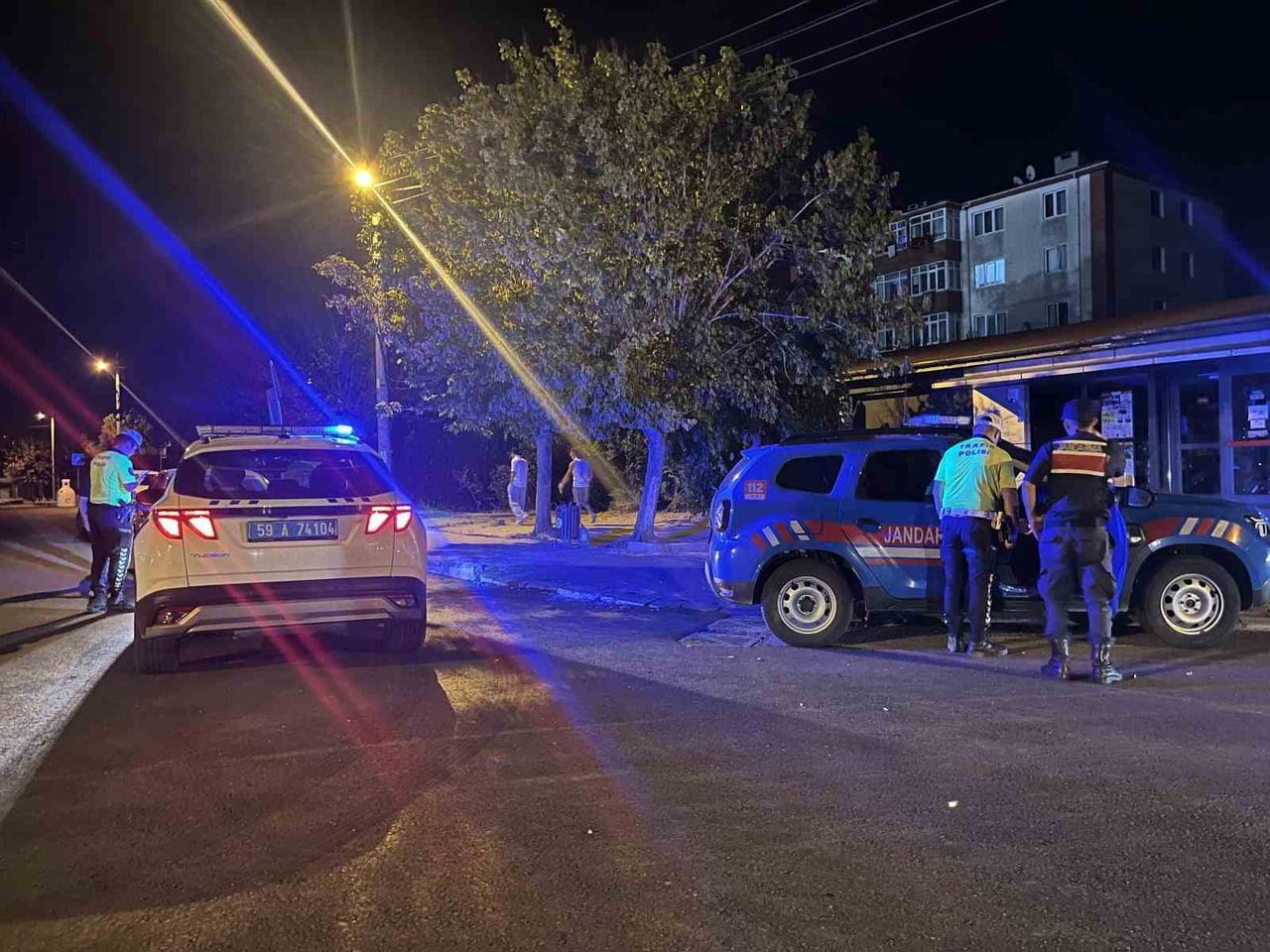 JANDARMADAN KAÇAN SÜRÜCÜYE ARAÇ SAHİBİNDEN TEPKİ: "DEVLETTEN KAÇAMAZSIN"