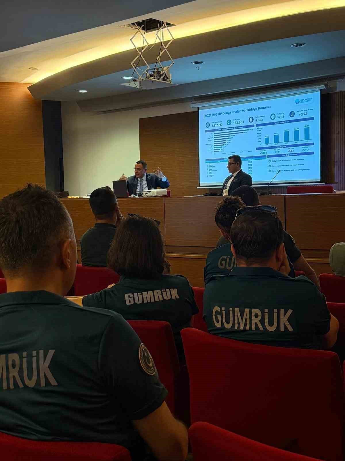 KAÇAK TIBBİ CİHAZLARIN TÜRKİYE'YE GİRİŞİNİ ÖNLEMEK AMACIYLA GÜMRÜKLER MUHAFAZA GENEL MÜDÜRLÜĞÜ...
