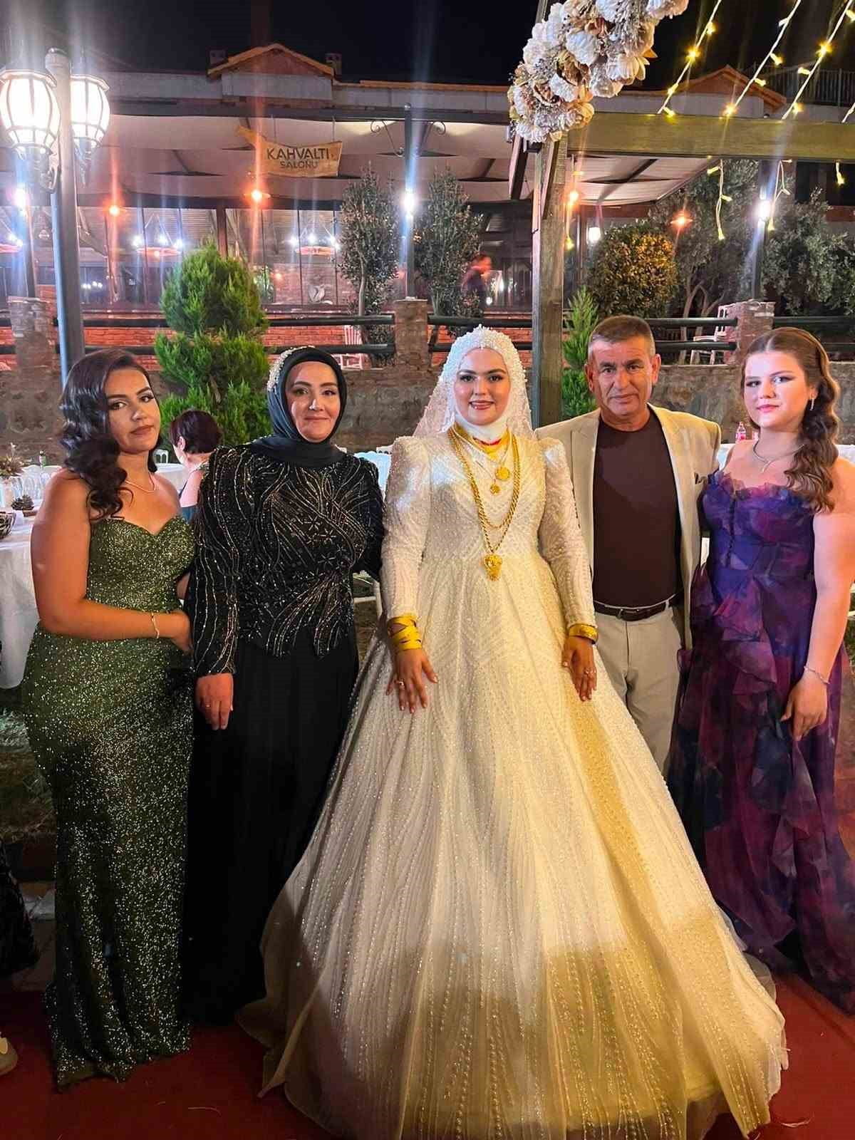 KADIN MUHTARIN MUTLU GÜNÜ