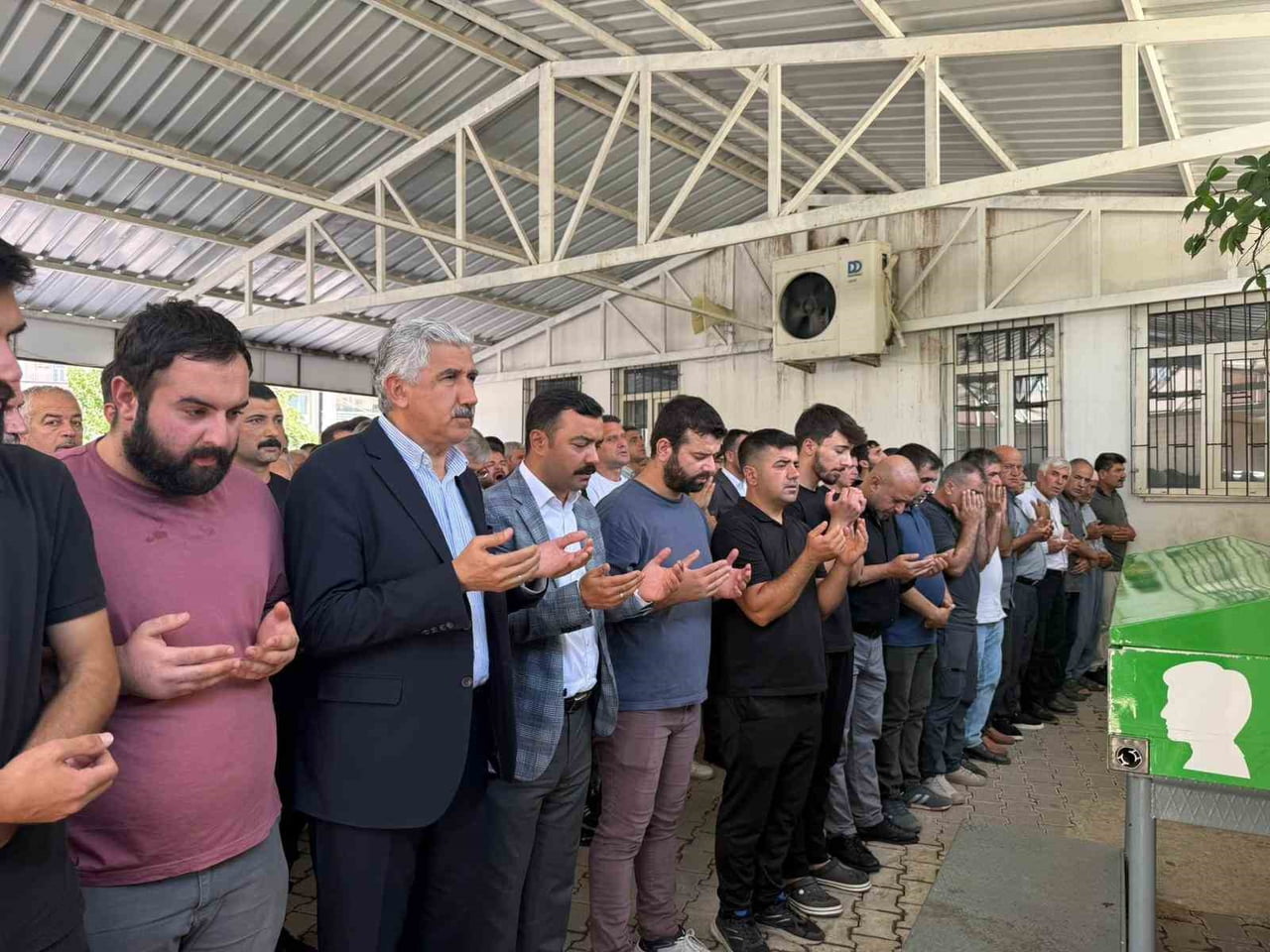 KAHTA BELEDİYE BAŞKANI MEHMET CAN HALLAÇ’IN ACI GÜNÜ