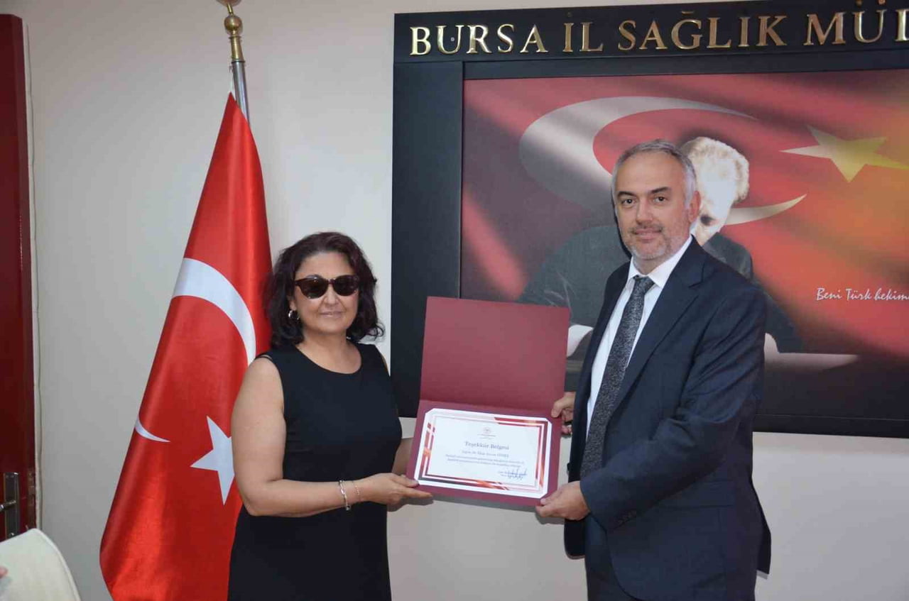 KANSERLE MÜCADELEDE TOPLUM TABANLI TARAMA PROGRAMLARININ HAYATİ ÖNEMİNE DİKKAT ÇEKEN BURSA İL...