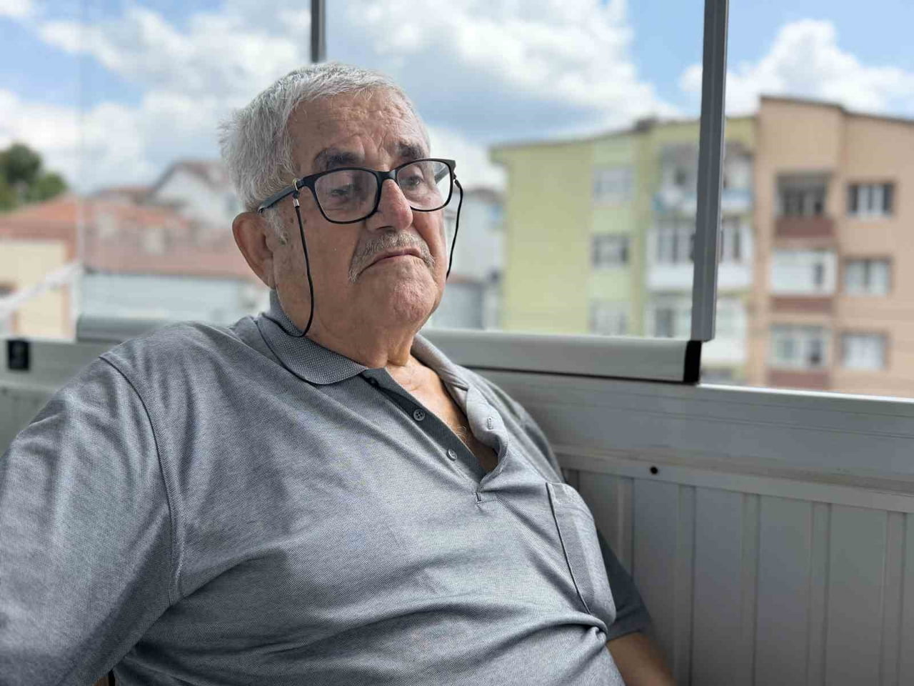 KARABÜK’TE YAŞAYAN 77 YAŞINDAKİ DURSUN YILMAZ.