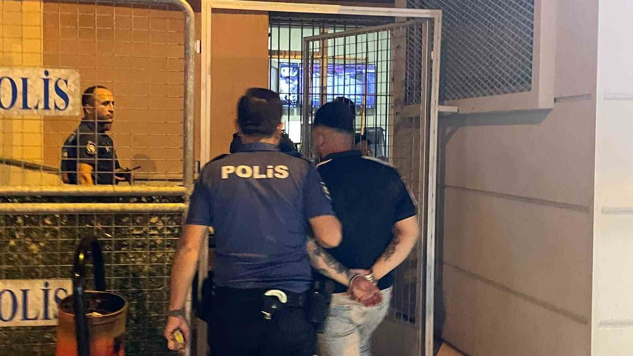 KARAMAN’DA POLİSİN "DUR" İHTARINA UYMAYARAK KAÇAN ALKOLLÜ VE EHLİYETSİZ MOTOSİKLET SÜRÜCÜSÜ, KISA...
