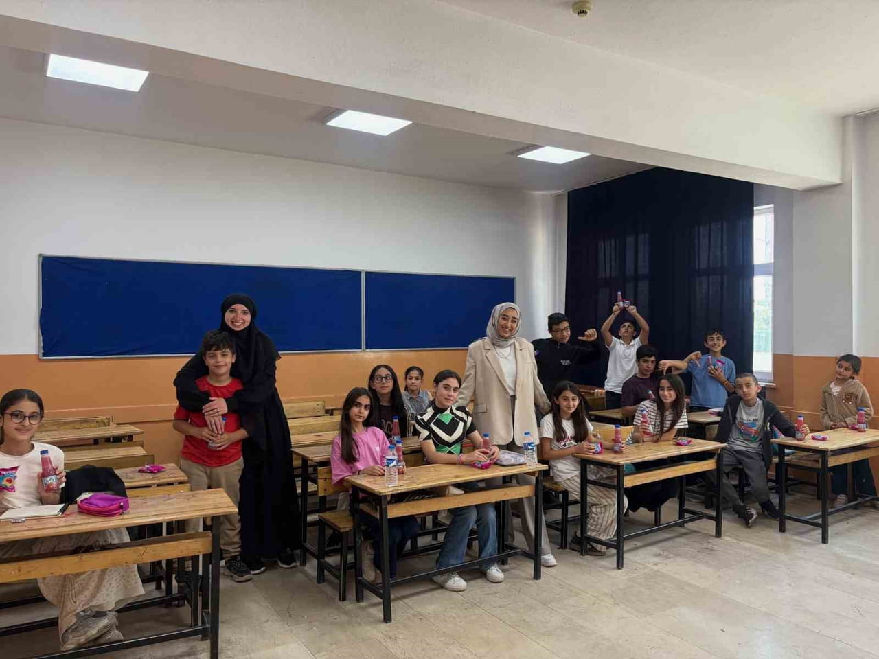 KARS'TA YEŞİLAY VE TÜGVA’NIN  YAZ OKULU COŞKUSU(KARS-İHA)