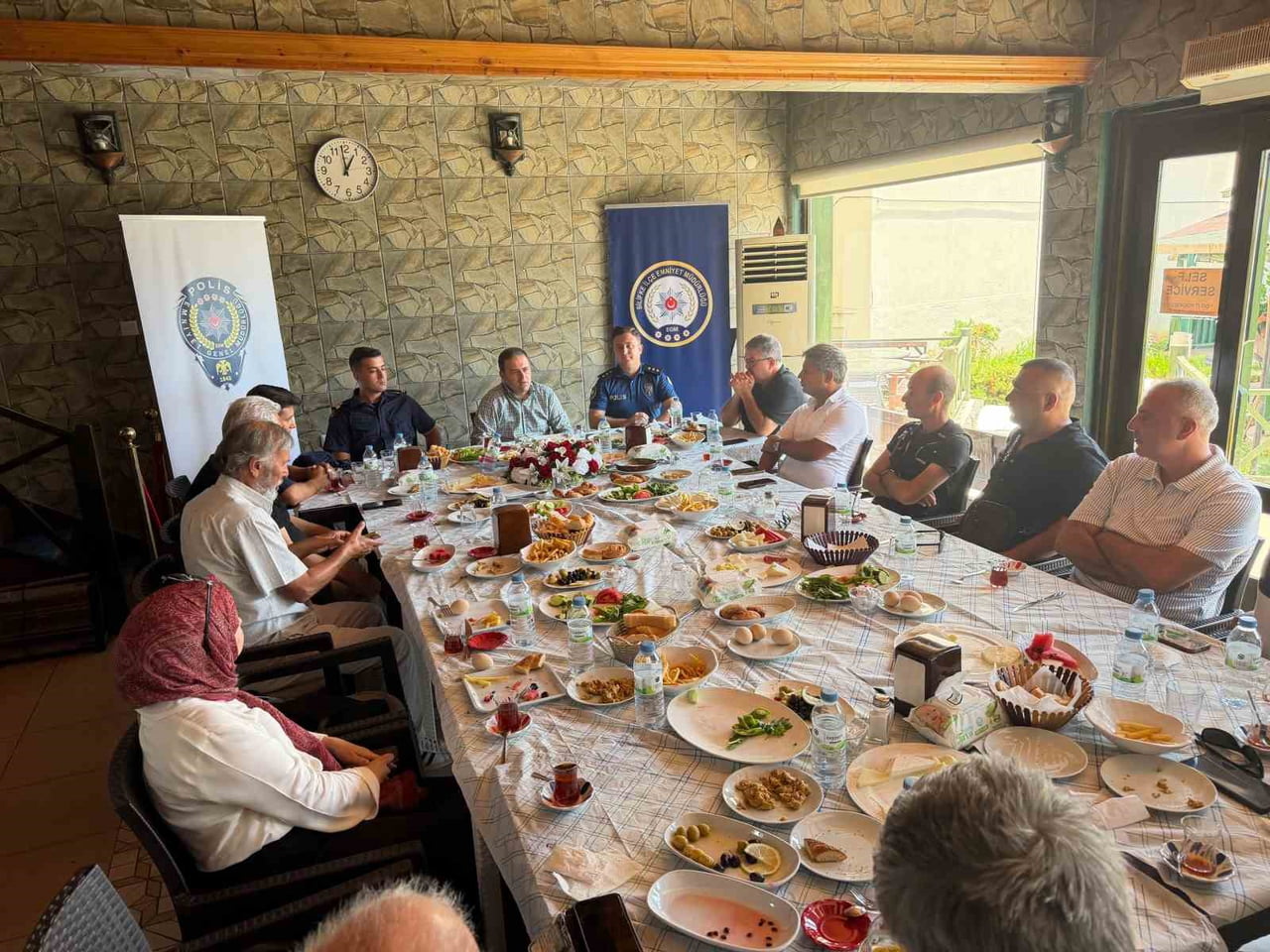 KAYMAKAM EYÜP FIRAT, BASIN MENSUPLARIYLA KAHVALTIDA BULUŞTU