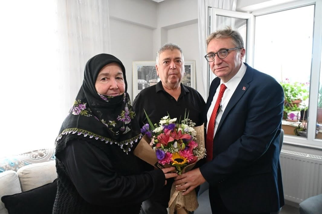 KAYMAKAM HELVACI’DAN GAZİ VE ŞEHİT AİLESİNE ZİYARET