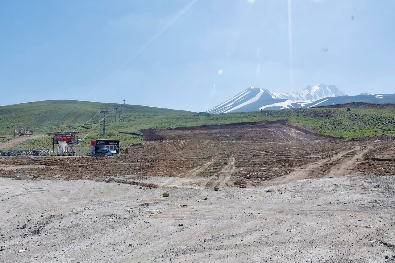 KAYSERİ BÜYÜKŞEHİR BELEDİYE BAŞKANI DR. MEMDUH BÜYÜKKILIÇ, ERCİYES KAYAK MERKEZİ'NDE KIŞ SEZONU...