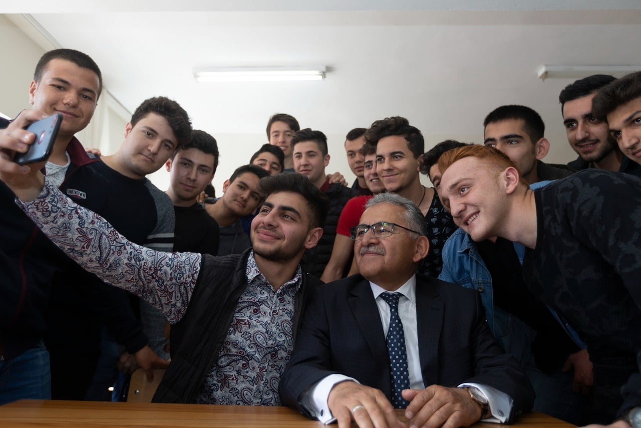 KAYSERİ BÜYÜKŞEHİR BELEDİYE BAŞKANI DR. MEMDUH BÜYÜKKILIÇ, YKS SONUÇLARININ AÇIKLANMASININ...