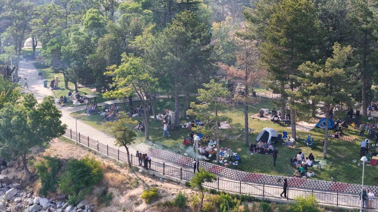 KAYSERİ BÜYÜKŞEHİR BELEDİYESİ TARAFINDAN YENİLEN SARIMSAKLI BARAJI MESİRE ALANI, KAYSERİLİLERDEN...