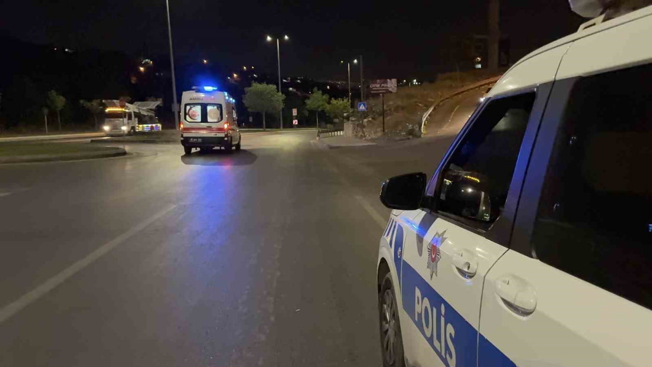 KAYSERİ’NİN MELİKGAZİ İLÇESİNDE BİR DÜĞÜN DE ÇIKAN BIÇAKLI KAVGADA 1 KİŞİ YARALANIRKEN, ŞÜPHELİ...