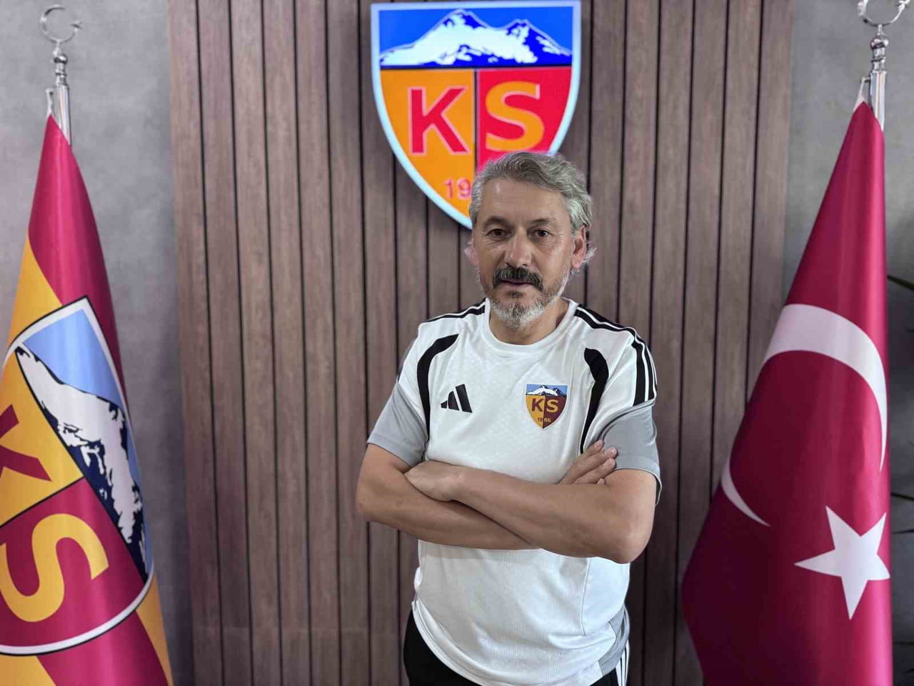 KAYSERİSPOR TEKNİK DİREKTÖRÜ ATİLA GERİN