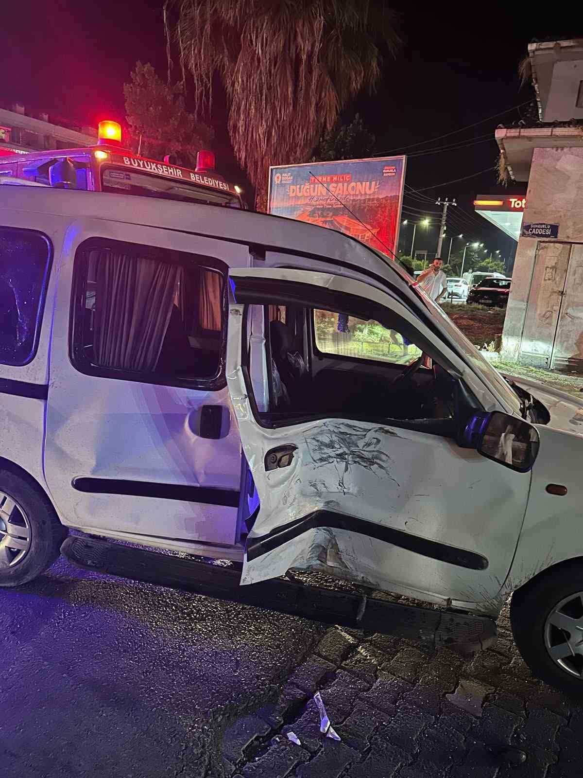 KAZA, SAMSUN-ORDU KARA YOLU DÖRTYOL IŞIKLAR MEVKİSİNDE MEYDANA GELDİ.