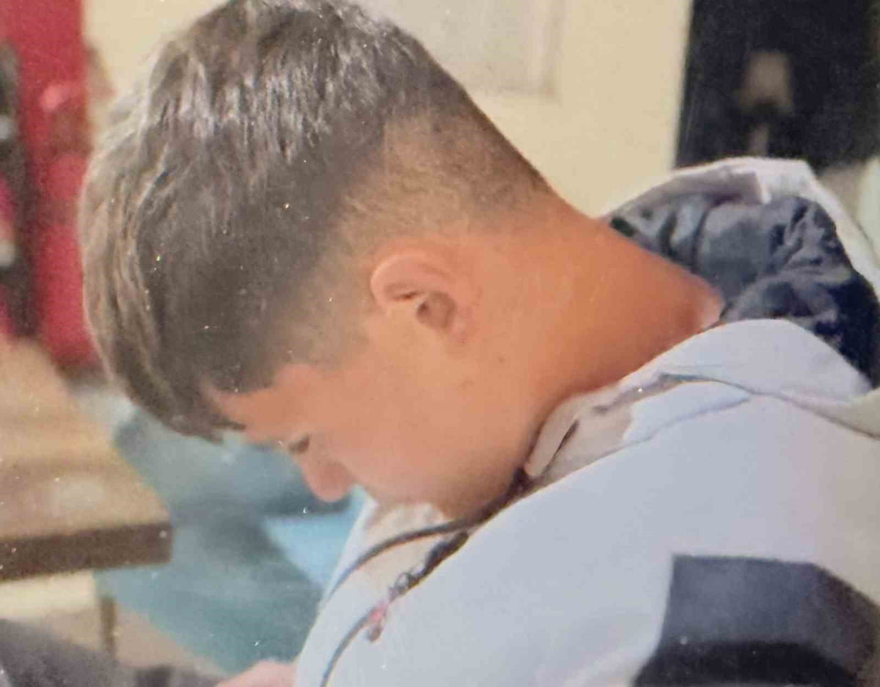 KAZADA AĞIR YARALANAN MOTOSİKLET SÜRÜCÜSÜ HASAN TÜTÜNCÜ (17) HASTANEDE HAYATINI KAYBETTİ.