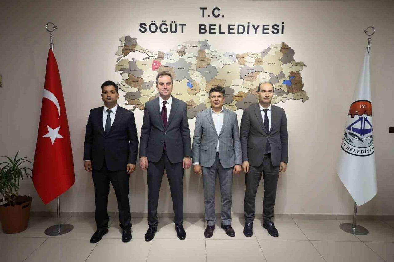 KAZALARIN YAŞANDIĞI KAVŞAKTA TRAFİK IŞIĞI KARARI