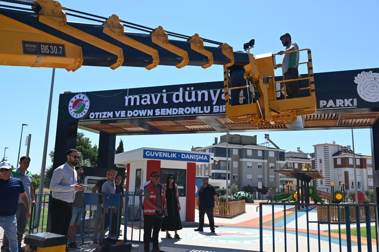 KEPEZ BELEDİYESİ,  DOWN SENDROMLU VE OTİSTİK BİREYLERİN SOSYAL, FİZİKSEL VE BİLİŞSEL GELİŞİMLERİNİ...