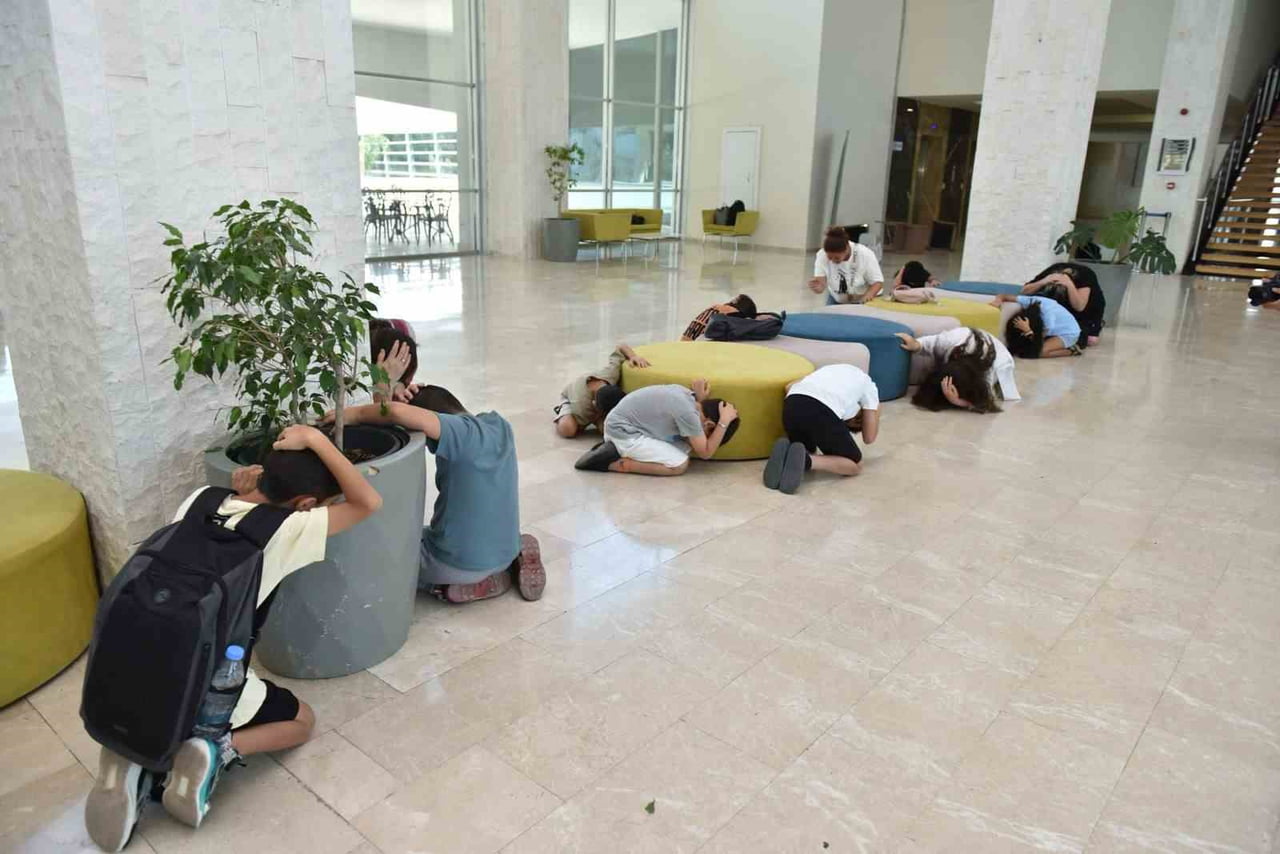 KEPEZ’DE DEPREM VE YANGIN TATBİKATI YAPILDI