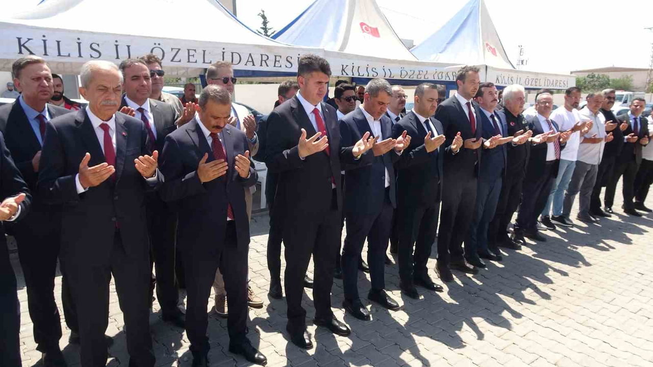 KİLİS'TE 15 TEMMUZ PARKI AÇILDI, FİDANLAR TOPRAKLA BULUŞTURULDU