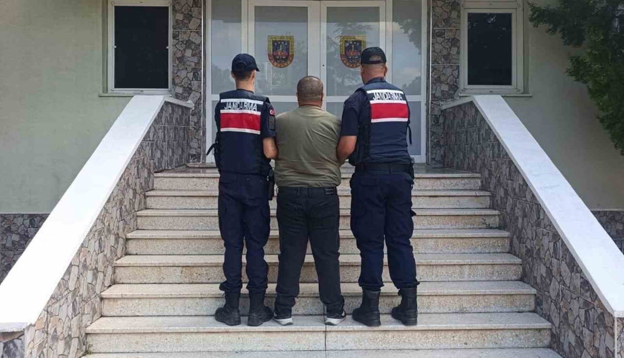 KIRIKKALE’DE HIRSIZLIK SUÇUNDAN HAKKINDA KESİNLEŞMİŞ 9 YIL 1 AY 17 GÜN HAPİS CEZASI BULUNAN...