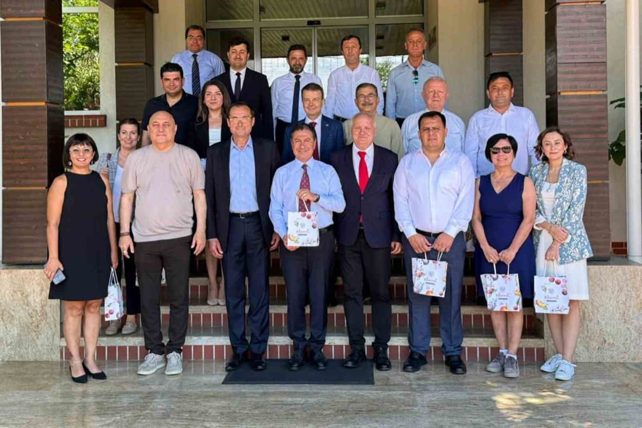 KIYI BELEDİYELER BİRLİĞİ VE MUĞLA BÜYÜKŞEHİR BELEDİYE BAŞKANI AHMET ARAS, ROMANYA'NIN VÂLCEA...