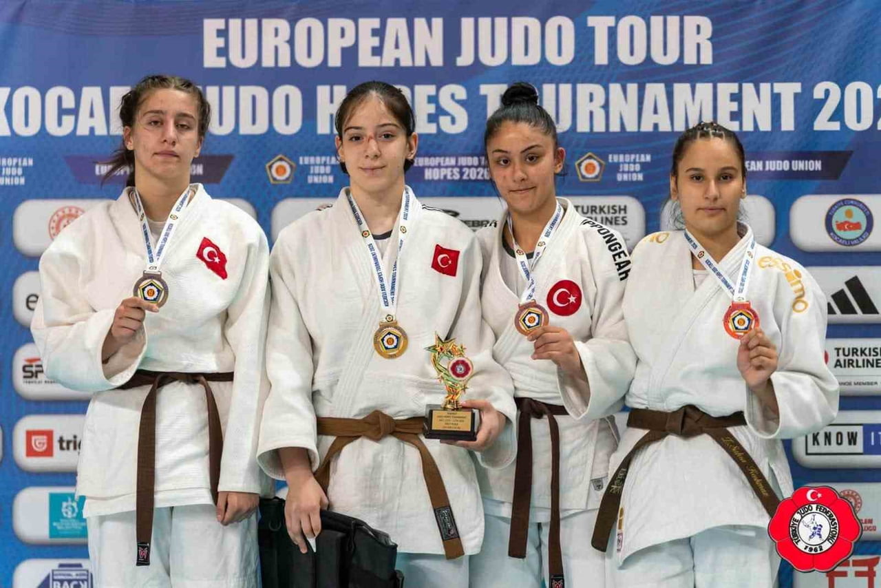 KOCAELİ'DE DÜZENLENEN U14 EUROPEAN JUDO TOUR-EUROPEAN HOPES TOURNAMENT 2026'DA MÜCADELE EDEN MİLLİ...