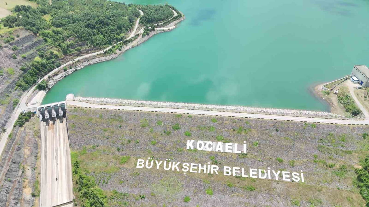 KOCAELİ'NİN EN ÖNEMLİ İÇME SUYU KAYNAKLARINDAN BİRİ OLAN YUVACIK BARAJI'NDA SU SEVİYESİ, KIŞ VE...