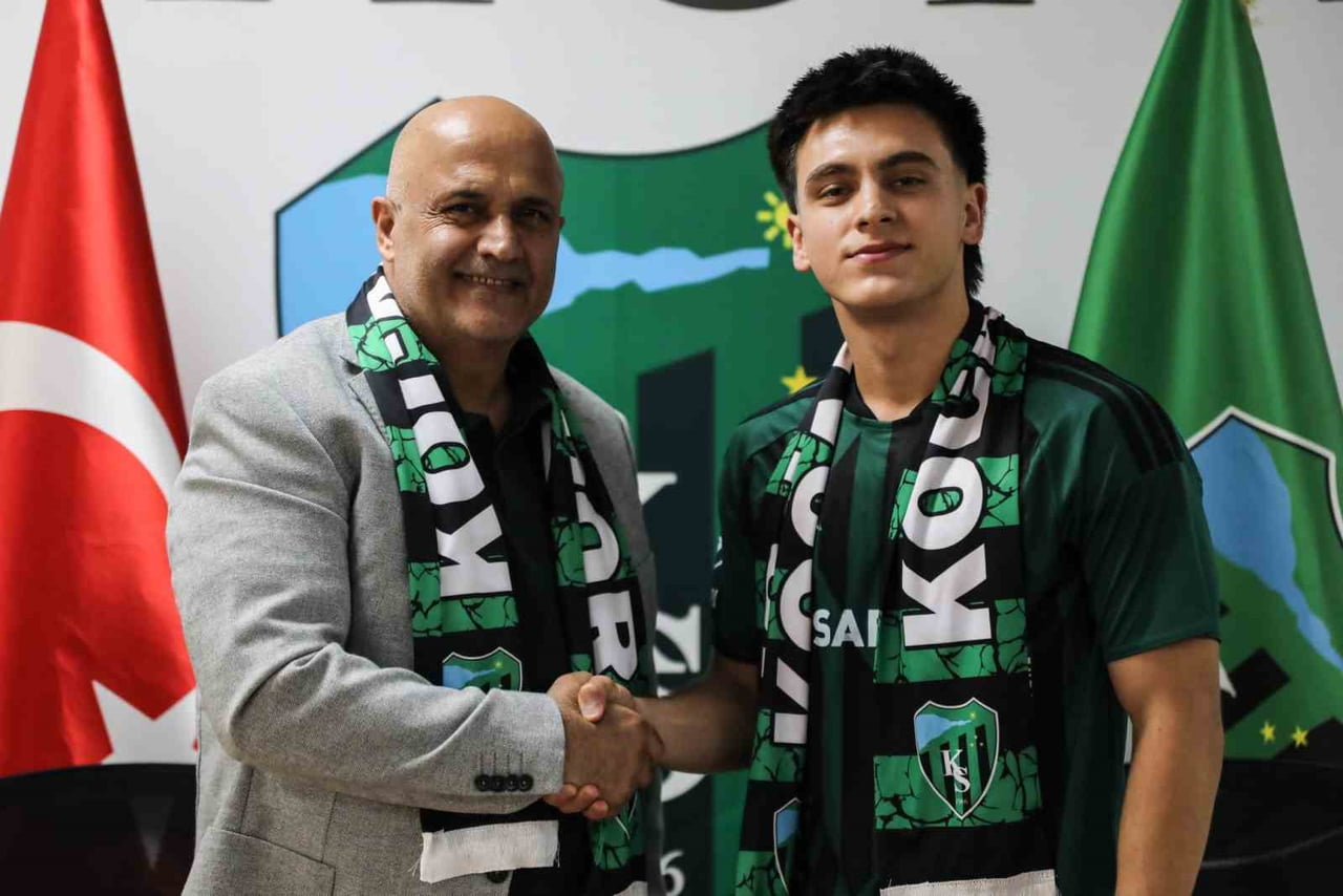 KOCAELİSPOR, FENERBAHÇE ALTYAPISINDA YETİŞEN VE GEÇTİĞİMİZ SEZONUN DEVRE ARASINDA SAKARYASPOR'A...