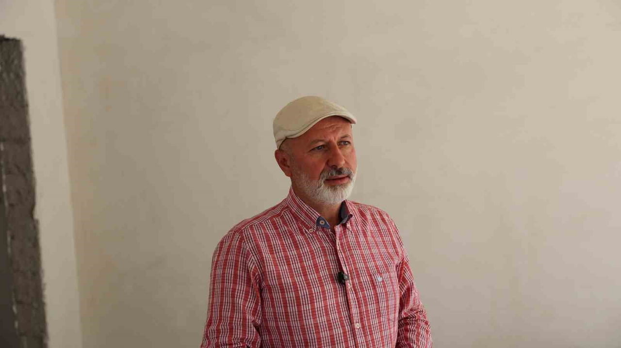 KOCASİNAN BELEDİYE BAŞKANI AHMET ÇOLAKBAYRAKDAR, ERCİYESEVLER MAHALLESİ'NDE YAPIMI TÜM HIZIYLA...