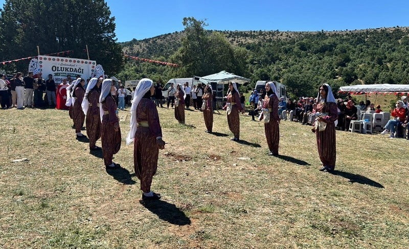 KONYA'NIN BEYŞEHİR İLÇESİNE BAĞLI GÖKÇEKUYU MAHALLESİ'NDE DÜZENLENEN GELENEKSEL OLUKDAĞI ŞENLİĞİ...