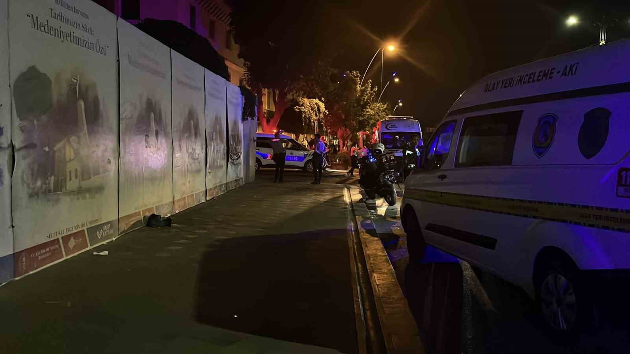 KONYA’DA 2 KİŞİ ARASINDAN ÇIKAN TARTIŞMANIN KAVGAYA DÖNÜŞMESİ SONUCU 1 KİŞİ BIÇAKLANARAK...