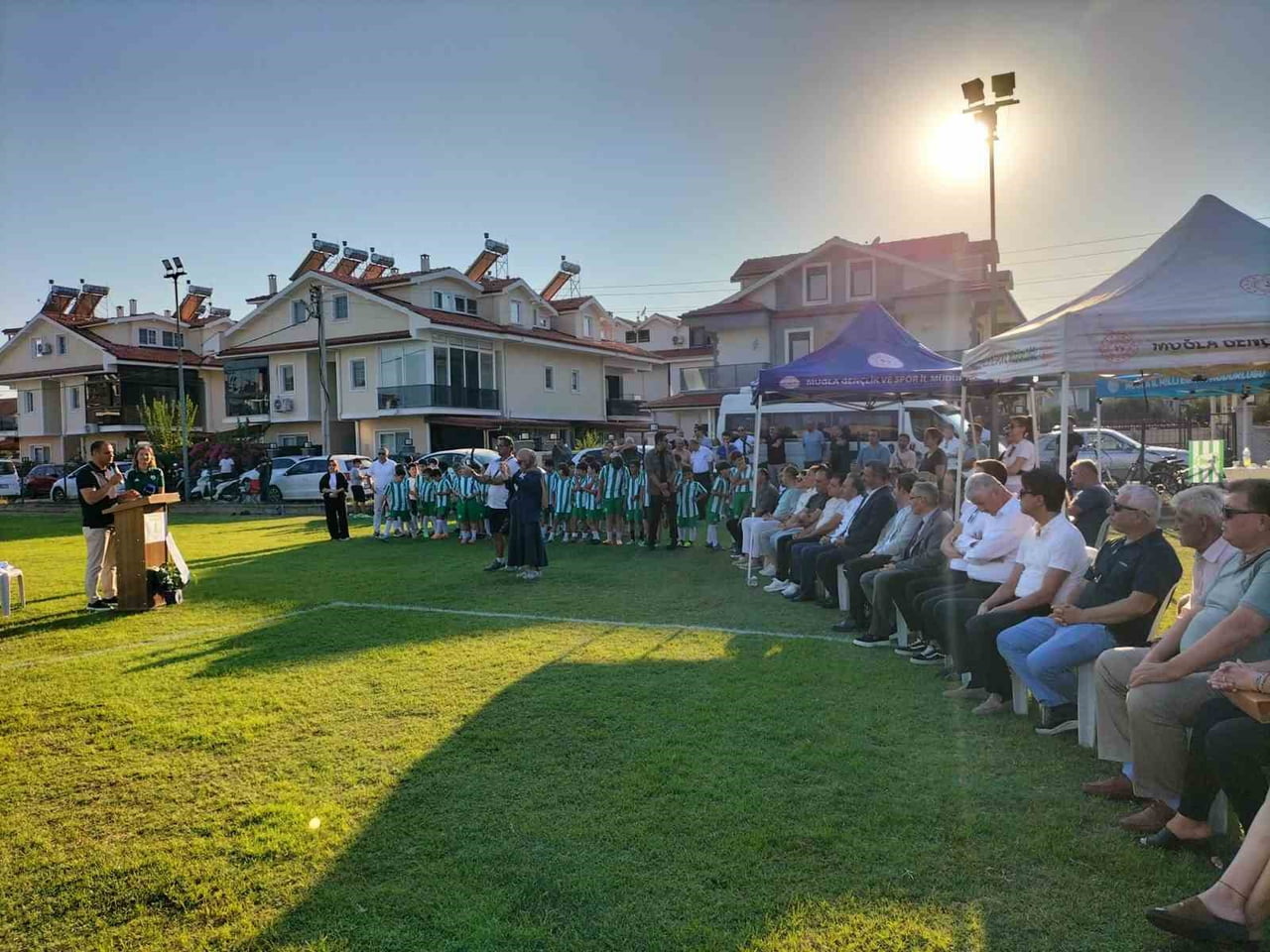 KÖYCEĞİZ MUĞLASPOR FUTBOL OKULU TÖRENLE AÇILDI