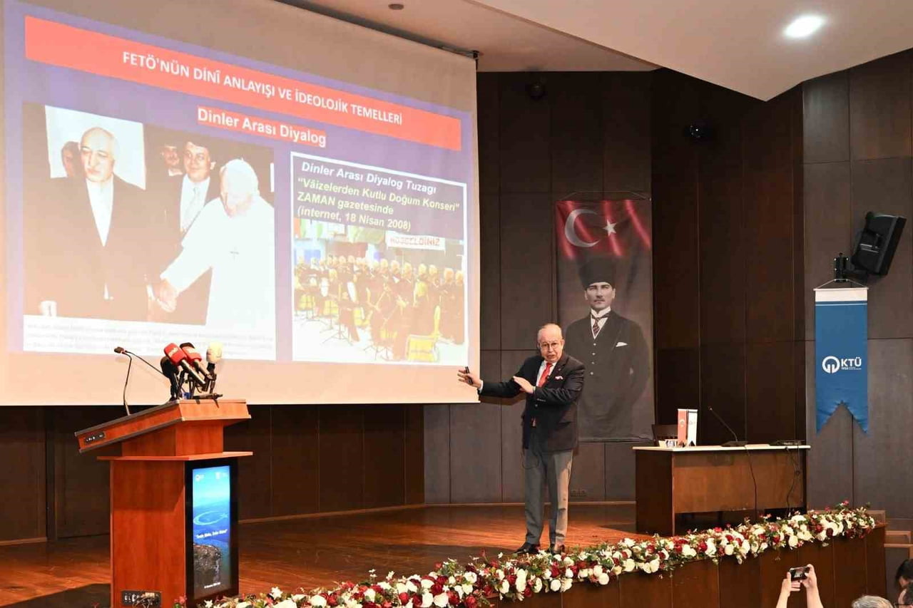 KTÜ EV SAHİPLİĞİNDE DÜZENLENEN "İRADE BİZİM, ZAFER BİZİM" KONULU ANMA PROGRAMI, PROF. DR. OSMAN...