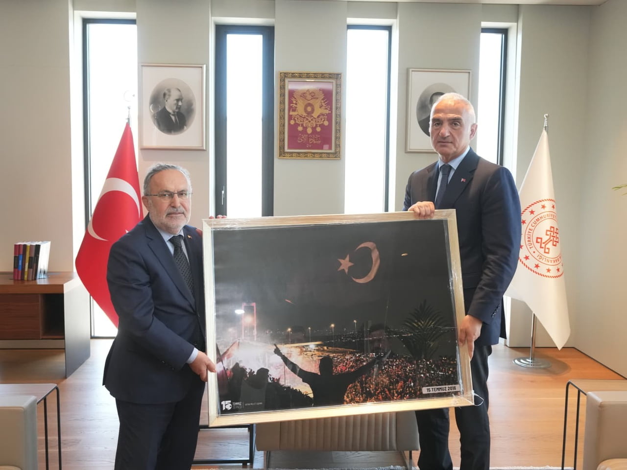 KÜLTÜR VE TURİZM BAKANI MEHMET NURİ ERSOY, 15 TEMMUZ DOLAYISIYLA YAPTIĞI AÇIKLAMADA, "AZİZ...