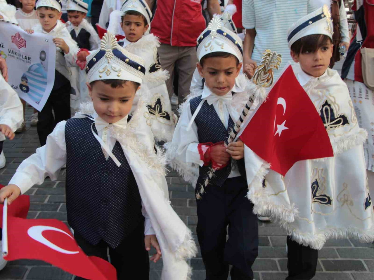 KÜLTÜR VE TURİZM BAKANLIĞI VAKIFLAR GENEL MÜDÜRLÜĞÜ’NE BAĞLI KÜTAHYA VAKIFLAR BÖLGE MÜDÜRLÜĞÜ...