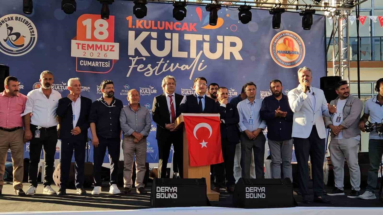 KULUNCAK’TA İLK KÜLTÜR FESTİVALİ BÜYÜK COŞKUYLA GERÇEKLEŞTİ
