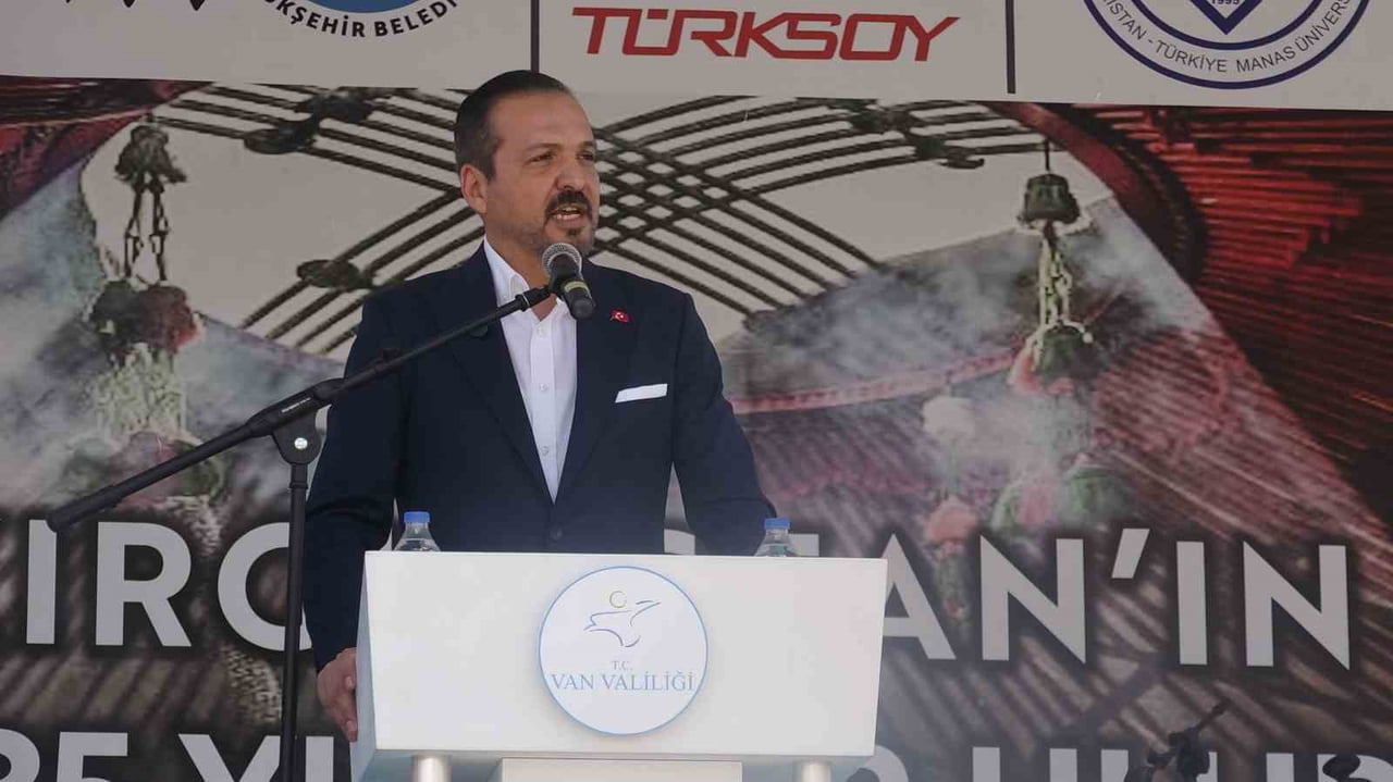 KÜRŞAT ZORLU