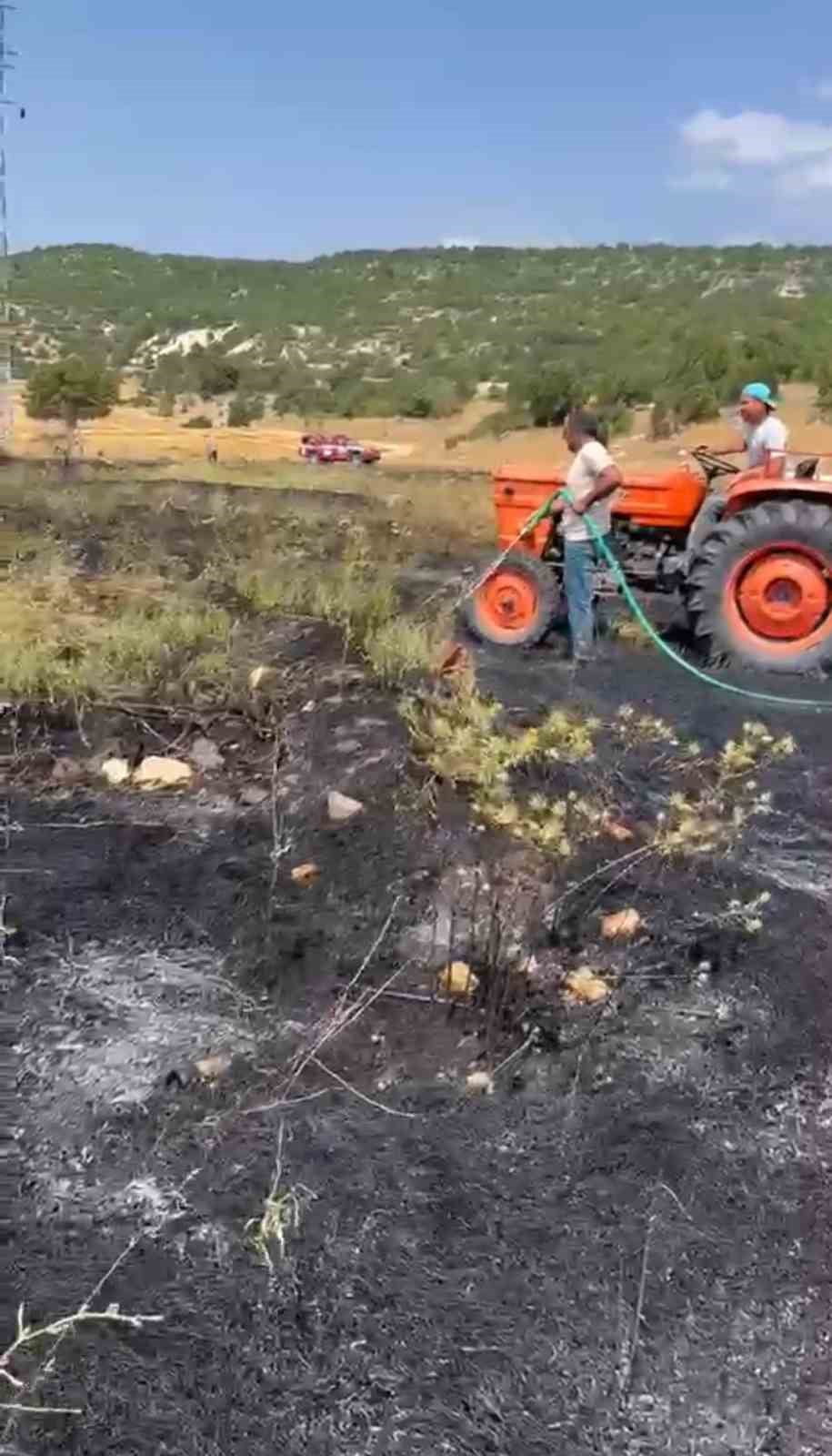 KÜTAHYA'DA ELEKTRİK HATLARINDAN KAYNAKLI ÇIKTIĞI İDDİA EDİLEN ORMAN YANGINI, KÖYLÜLERİN VE...