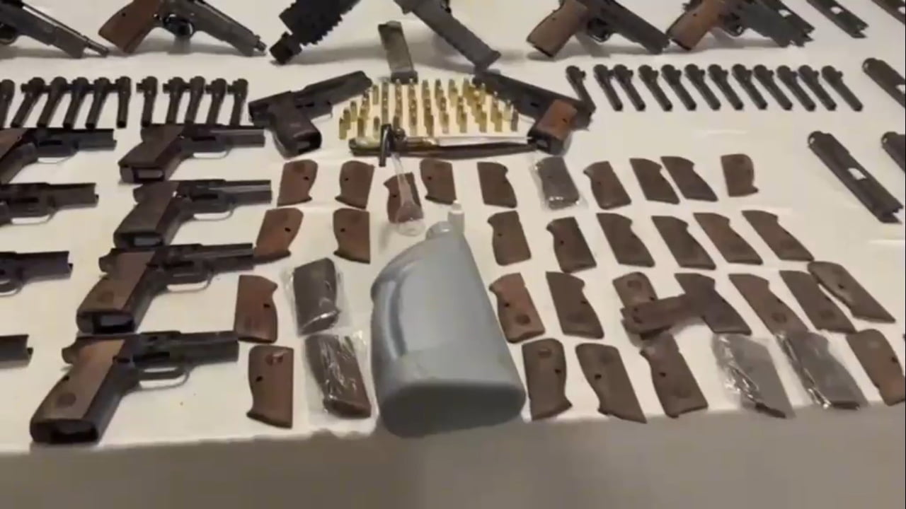 KÜTAHYA'DA KAÇAK SİLAH VE UYUŞTURUCU OPERASYONU, 5 ŞÜPHELİ YAKALANDI