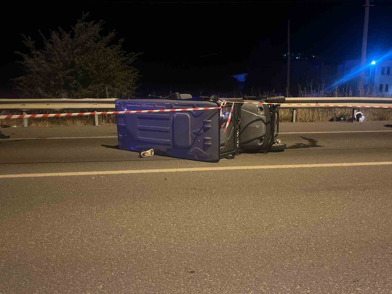 KÜTAHYA'NIN TAVŞANLI İLÇESİNDE MOTOSİKLET İLE ELEKTRİKLİ BİSİKLETİN KARIŞTIĞI TRAFİK KAZASINDA 18...
