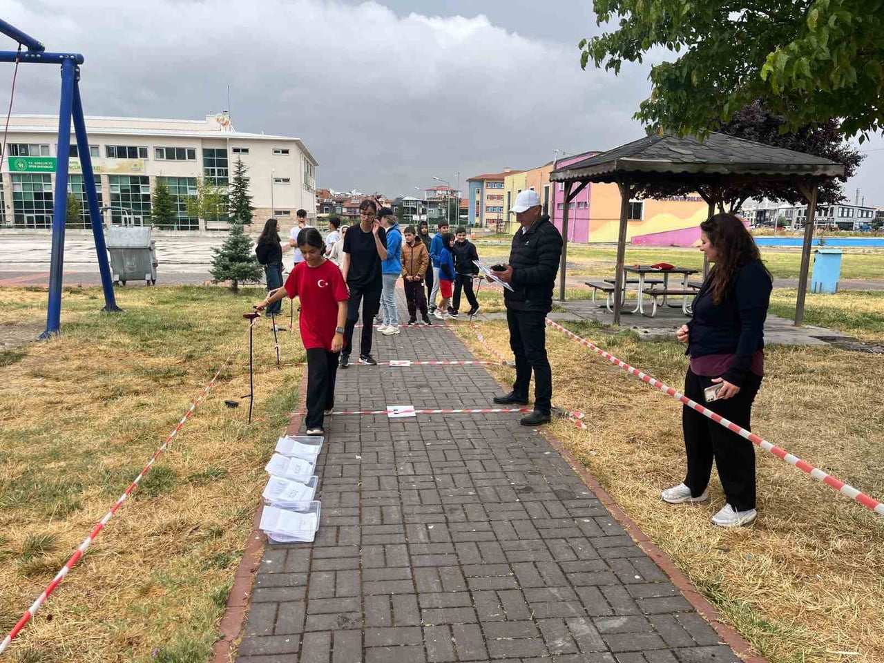 KÜTAHYA İL GENÇLİK VE SPOR MÜDÜRLÜĞÜ BÜNYESİNDE DÜZENLENEN YAZ SPOR OKULLARI ORYANTİRİNG TANITIM...