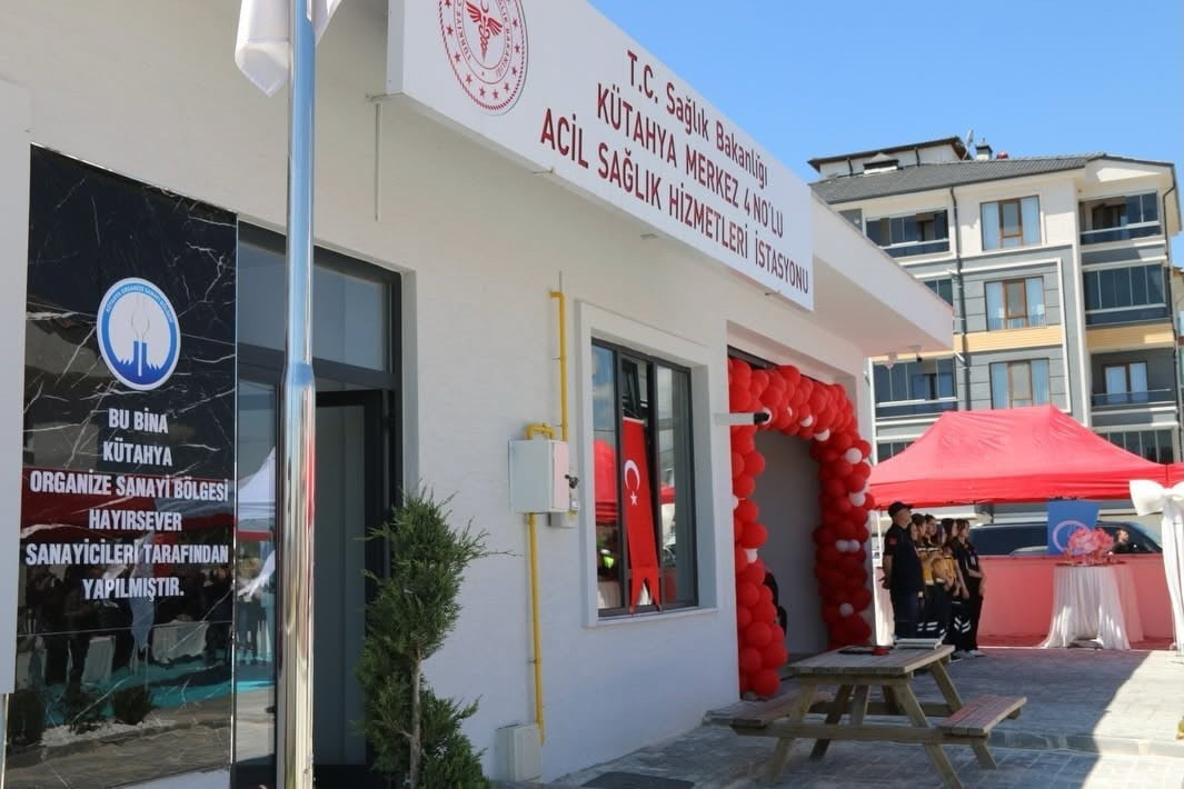 KÜTAHYA OSB'NİN DESTEKLERİYLE YAPILAN 112 ACİL SAĞLIK HİZMETLERİ İSTASYONU HİZMETE AÇILDI
