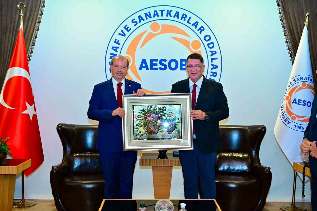 KUZEY KIBRIS TÜRK CUMHURİYETİ (KKTC) 5. CUMHURBAŞKANI ERSİN TATAR VE ANTALYA ESNAF VE SANATKARLAR...