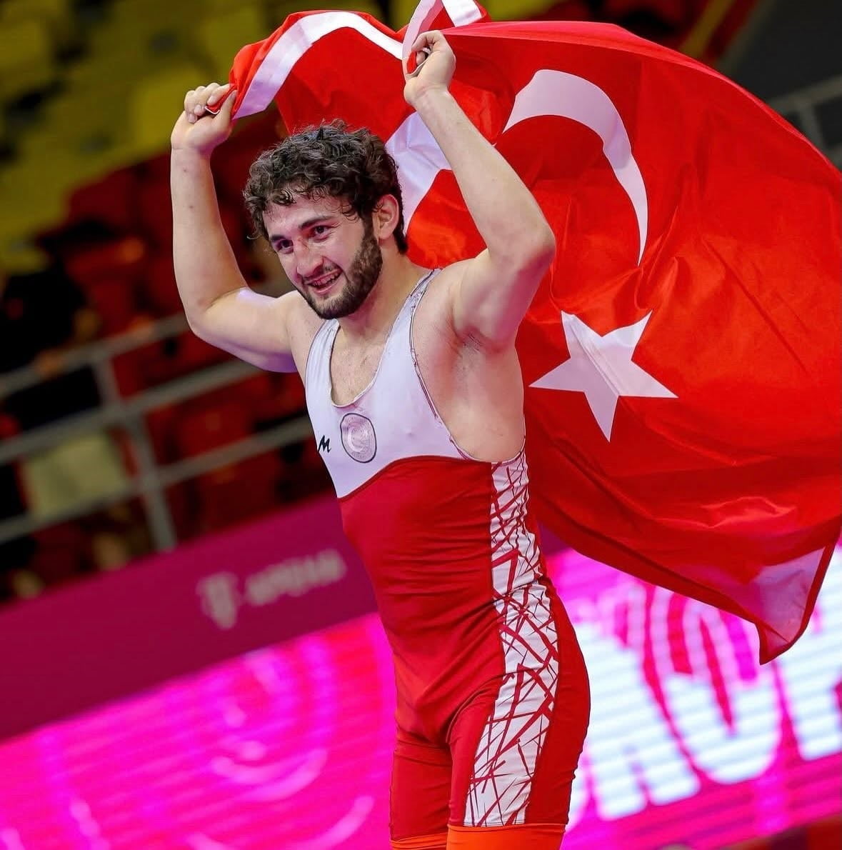 KUZEY MAKEDONYA'NIN BAŞKENTİ ÜSKÜP'TE DÜZENLENEN U20 AVRUPA GÜREŞ ŞAMPİYONASI'NDA MÜCADELE EDEN...