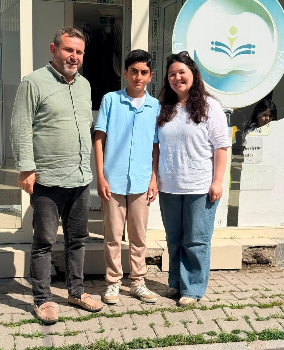 LGS’DE AĞRI İL BİRİNCİSİ OLAN MUHAMMED YUSUF IŞIK PATNOS'UN GURURU OLDU