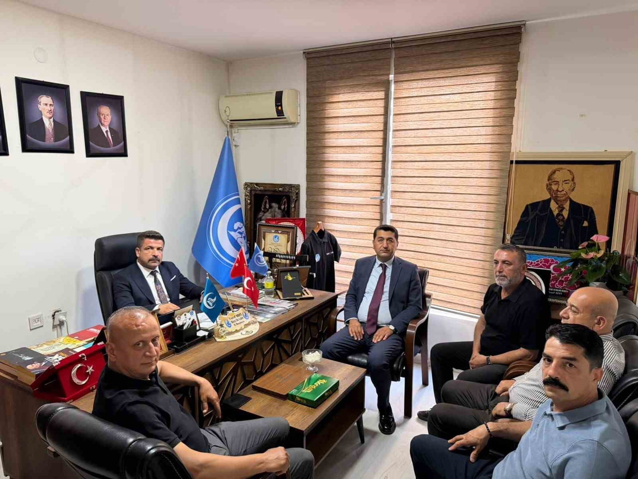 MAHMUT BOYRAZ'DAN MHP TEŞKİLATINA HAYIRLI OLSUN ZİYARETİ