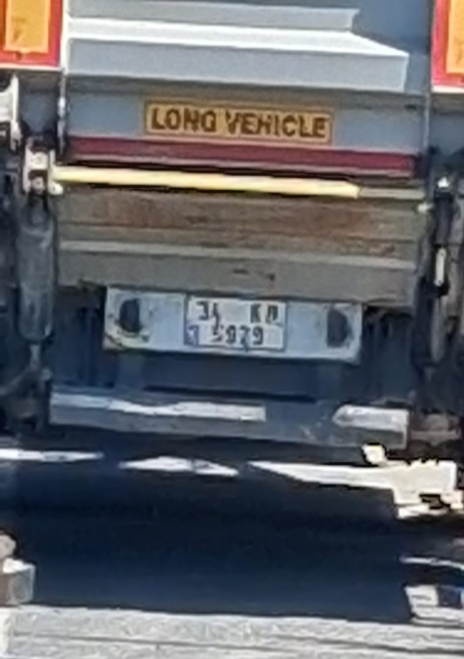MALATYA'DA OTOMOBİL İLE TIR ÇARPIŞTI: 2 YARALI