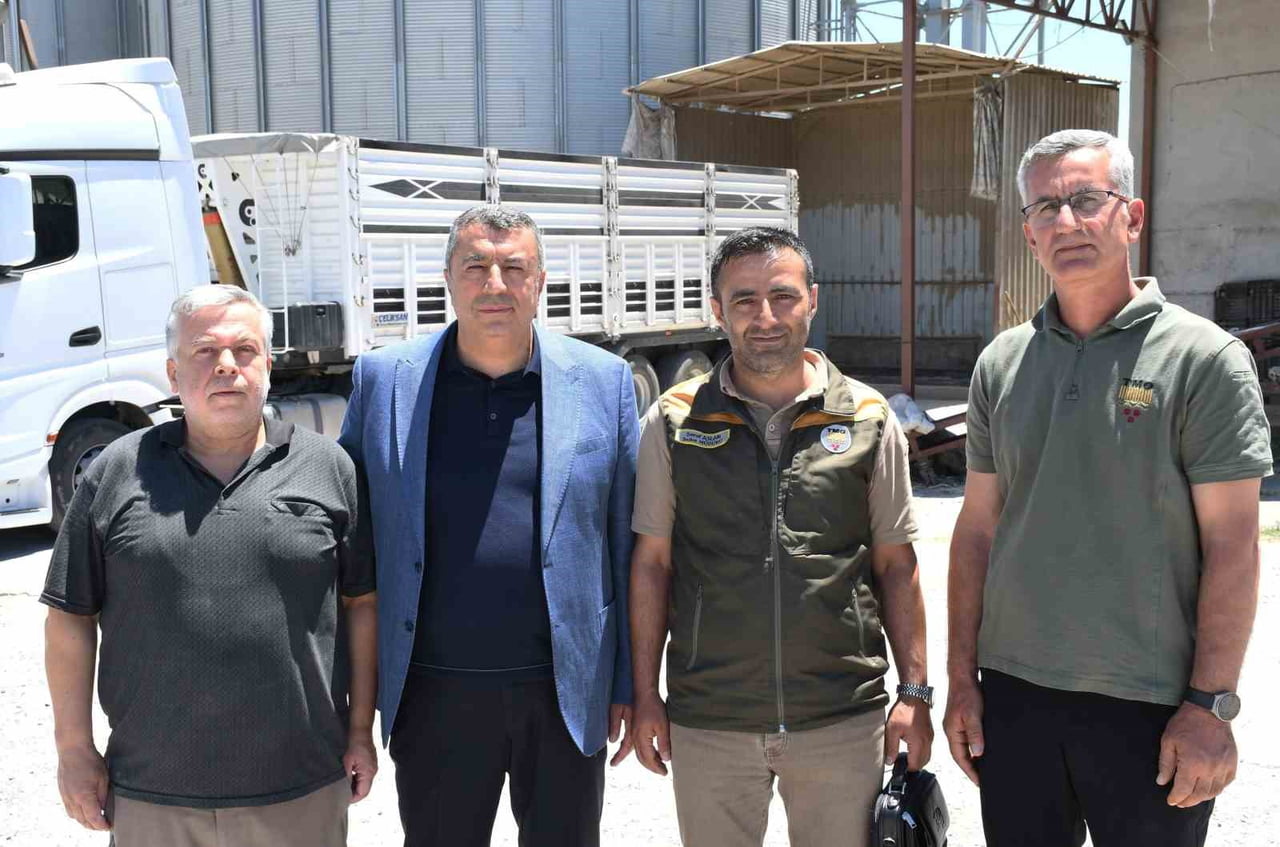 MALATYA’DA ARPA VE BUĞDAY ALIMLARI SÜRÜYOR
